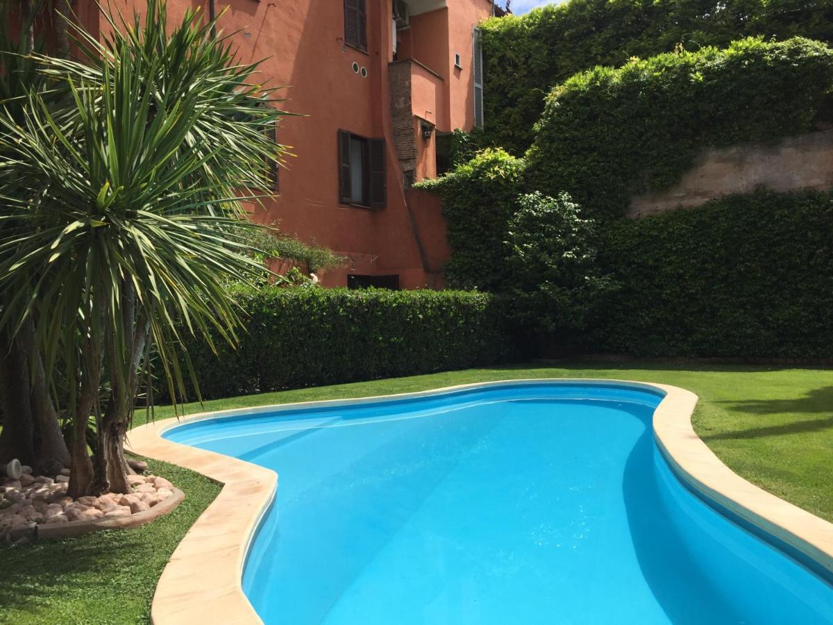 Luxury Mattonato 36 * Roma